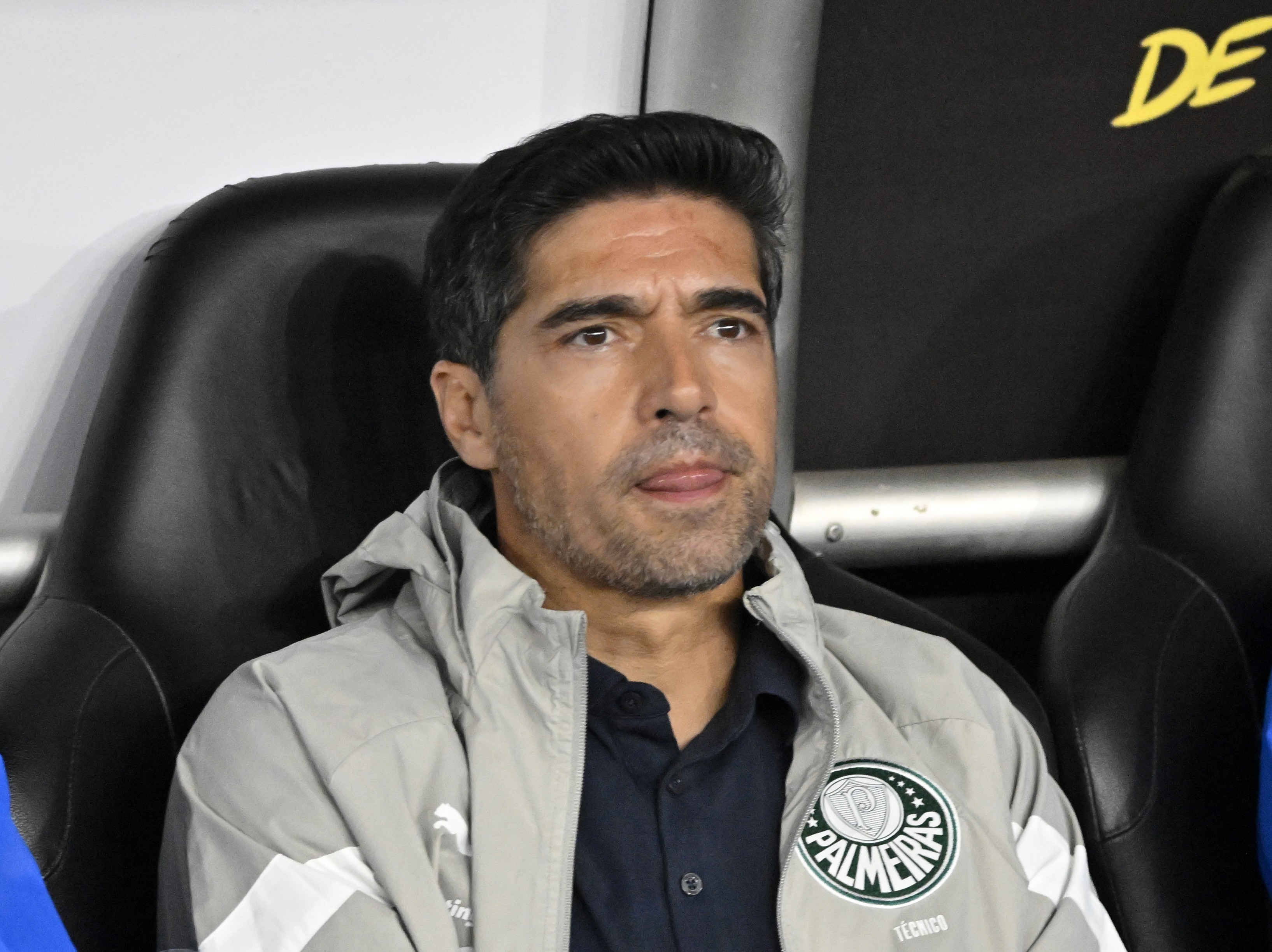 Quem avisa Abel Ferreira?
