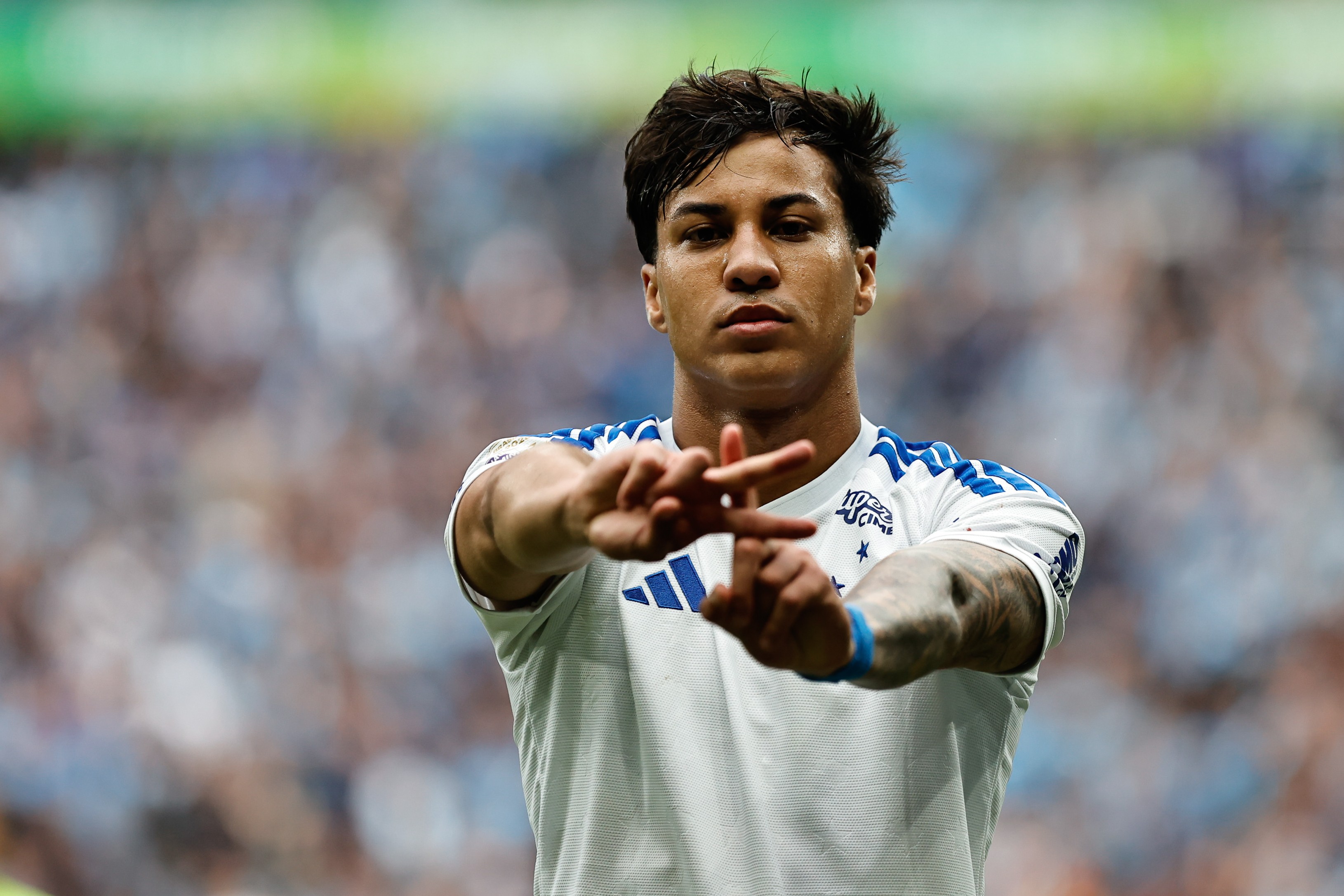 Cartola 2026: Kaio Jorge faz hat-trick na goleada do Cruzeiro e é o Craque da Rodada 31