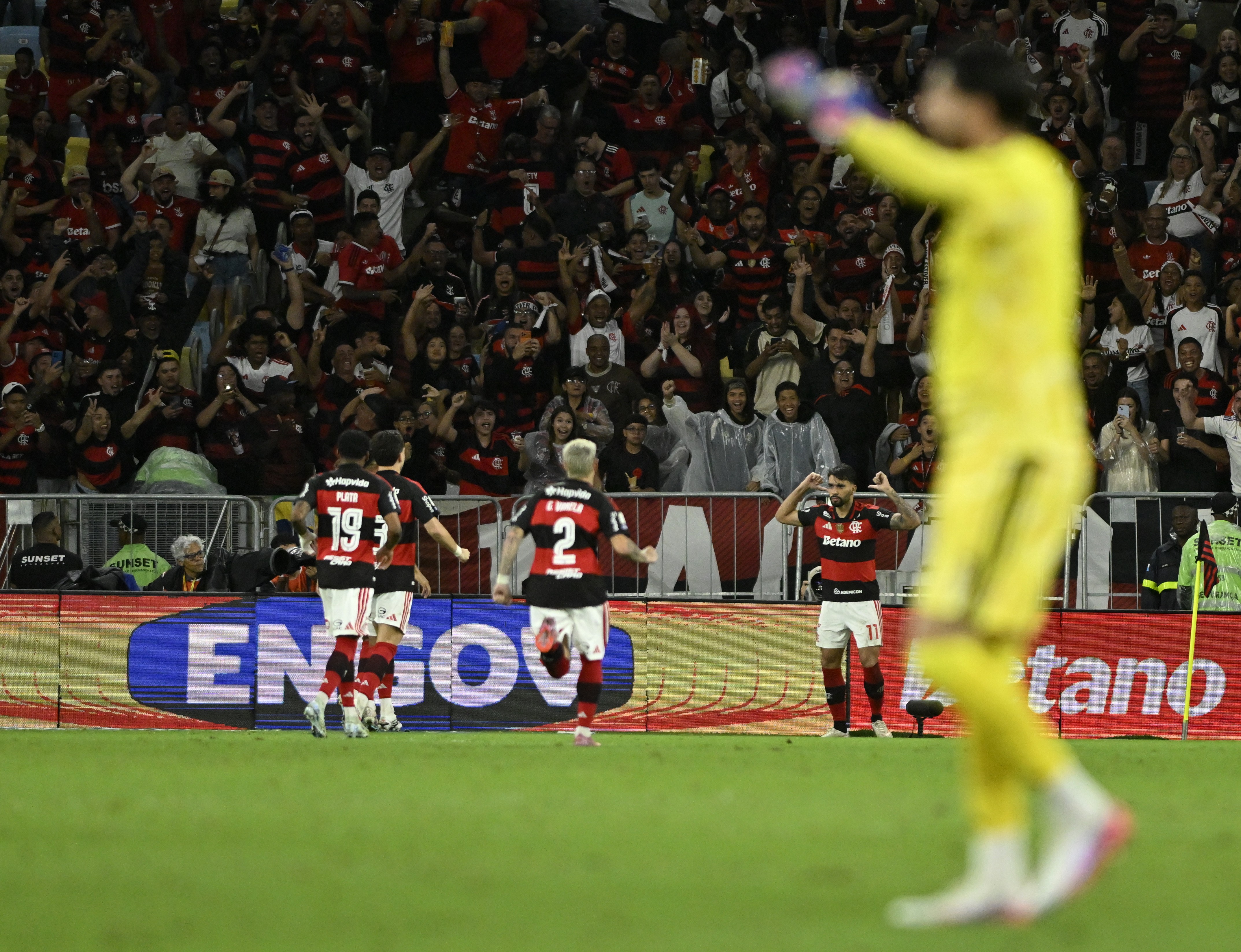 Flamengo 2 x 1 Corinthians tem o maior público da 27ª rodada do Brasileirão; veja a lista