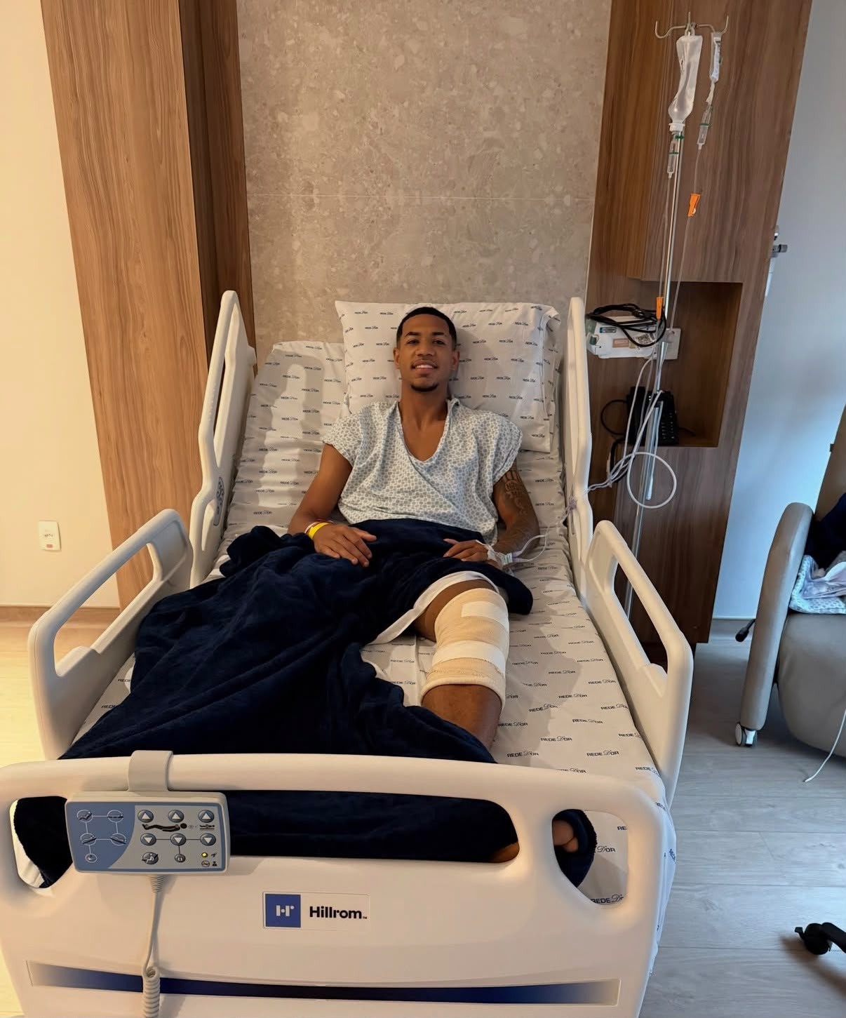 Vendido do Cuiabá ao Flamengo, Aiyran machuca o joelho pela Seleção Sub-17 e passa por cirurgia