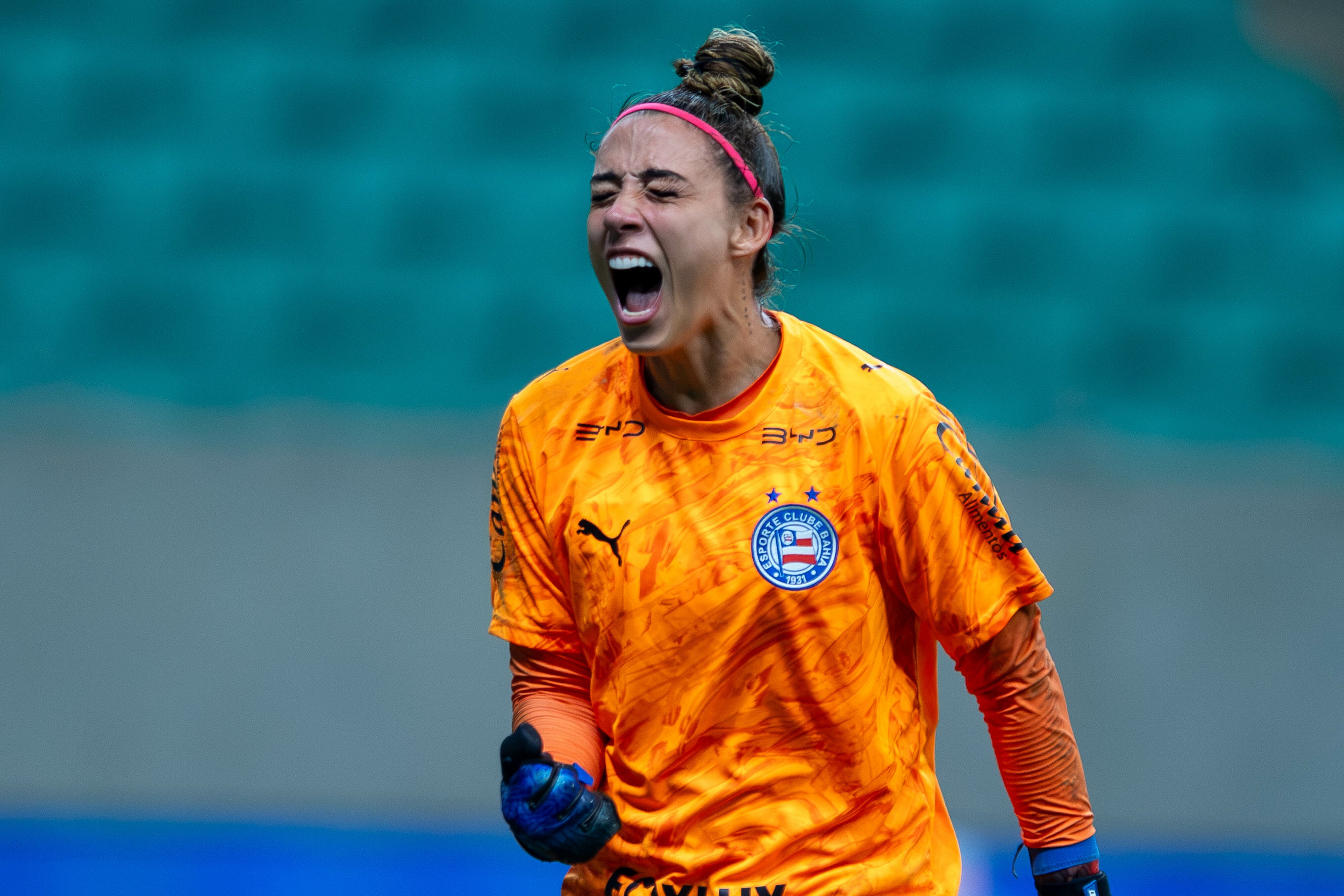 Cartola feminino: goleira do Bahia brilha com defesas e é a destaque da rodada de ida das quartas