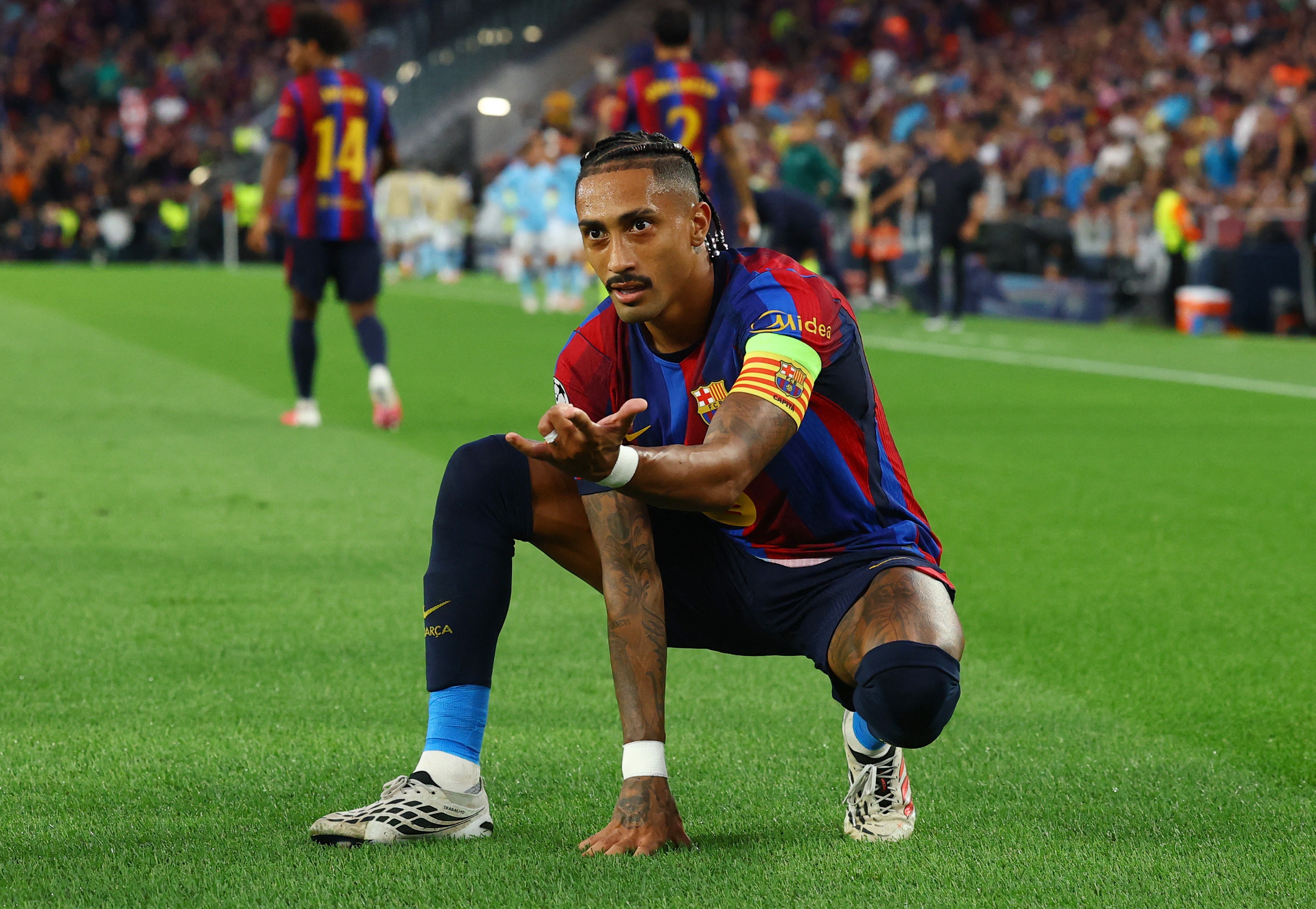 Raphinha lidera participação em gols entre artilheiros das grandes ligas europeias