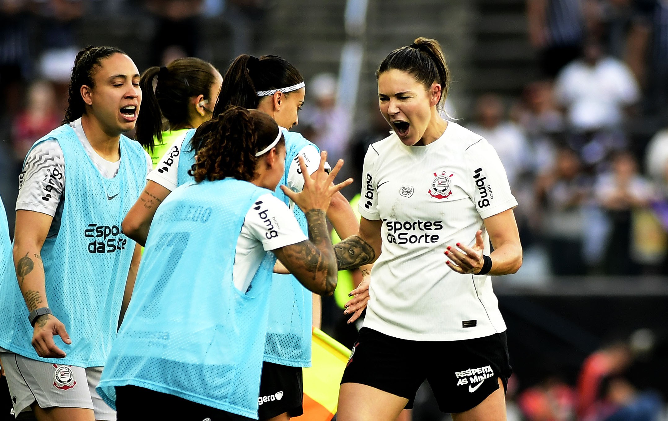 Cartola Feminino: Gabi Zanotti, do Corinthians, é a maior pontuadora do jogo de ida da final; veja o top-5