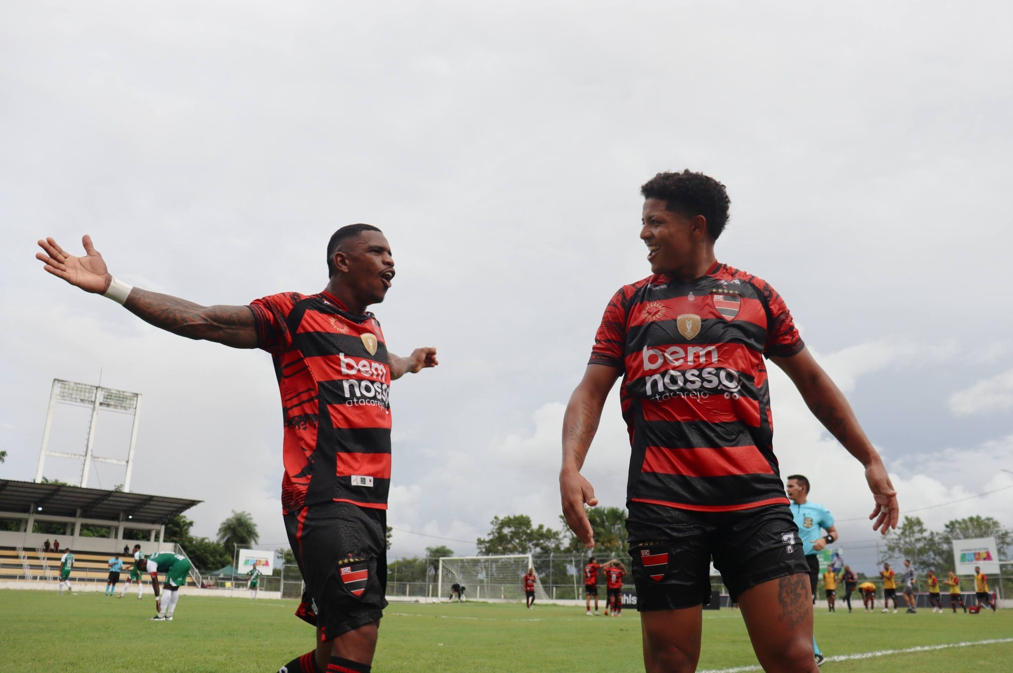 Trem sofre empate nos acréscimos em jogo movimentado contra a Tuna