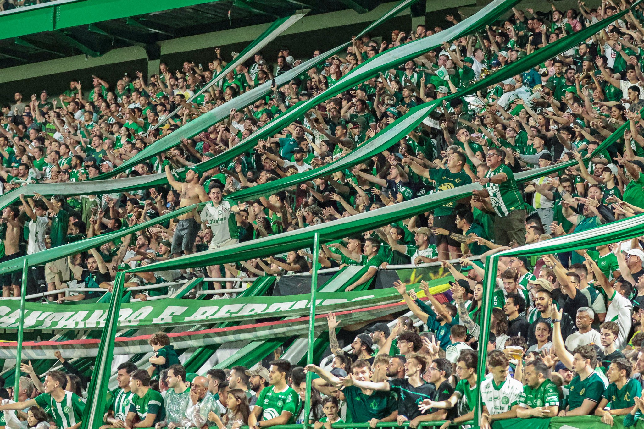 Chapecoense x Botafogo: dicas, palpites e chances no Brasileirão