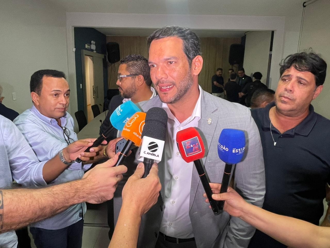 Presidente da CBF, Samir Xaud está em Cuiabá para acompanhar Brasil x Canadá pelo Fifa Series