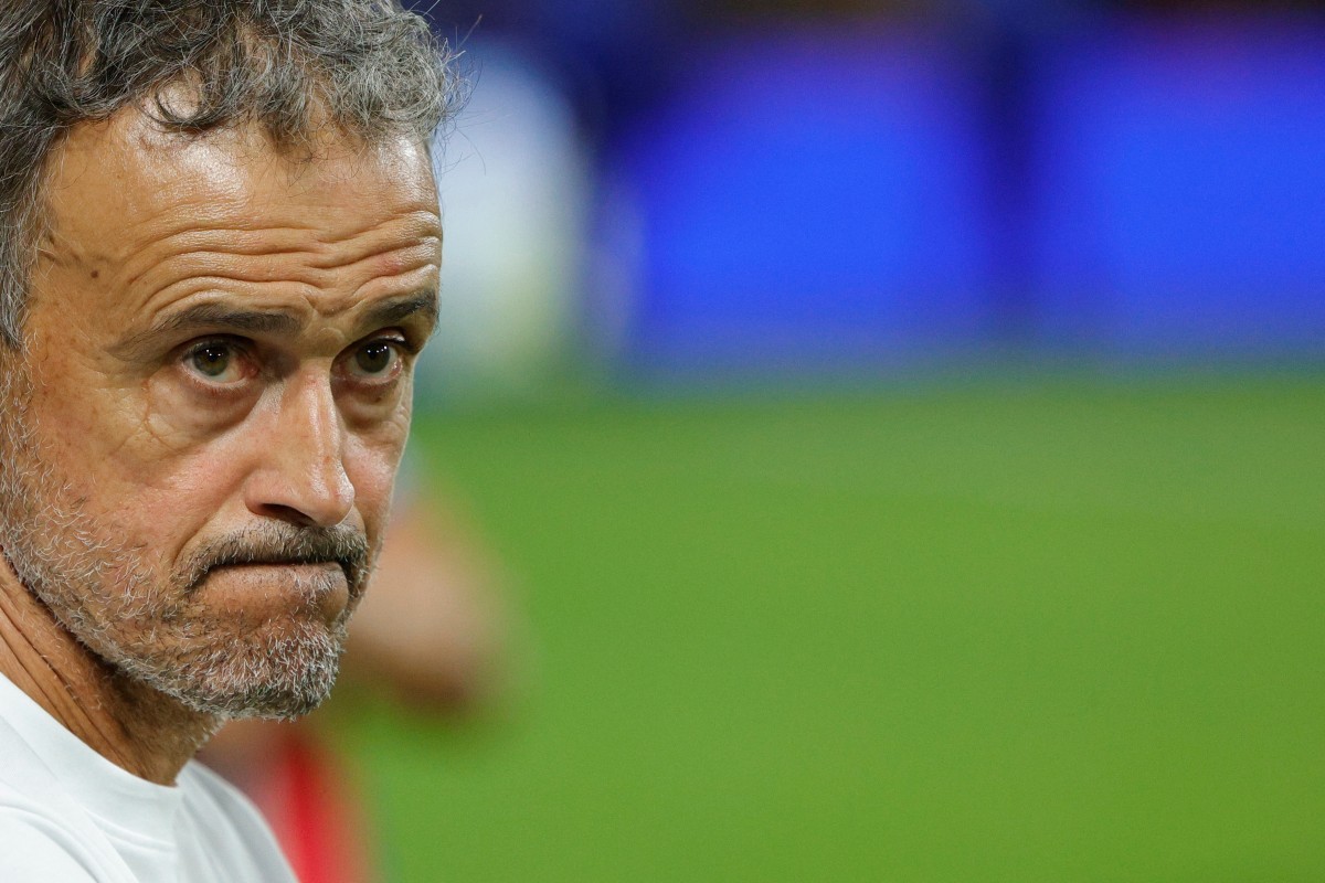 Luis Enrique defende títulos do Manchester City após condenação: "Mereceram vencer"