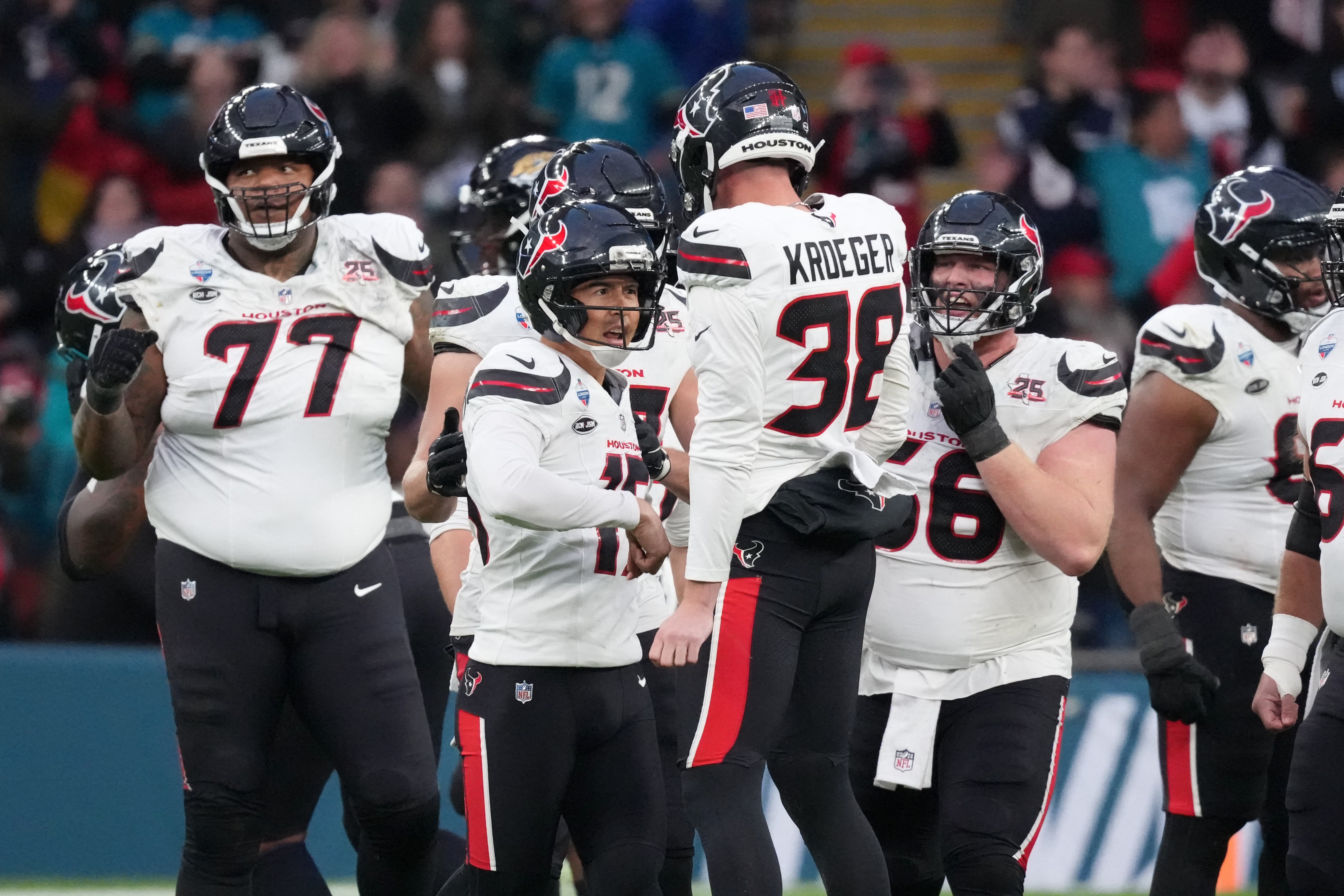 Texans vencem os Jaguars com field goal no último segundo e lesão bizarra de juiz da NFL