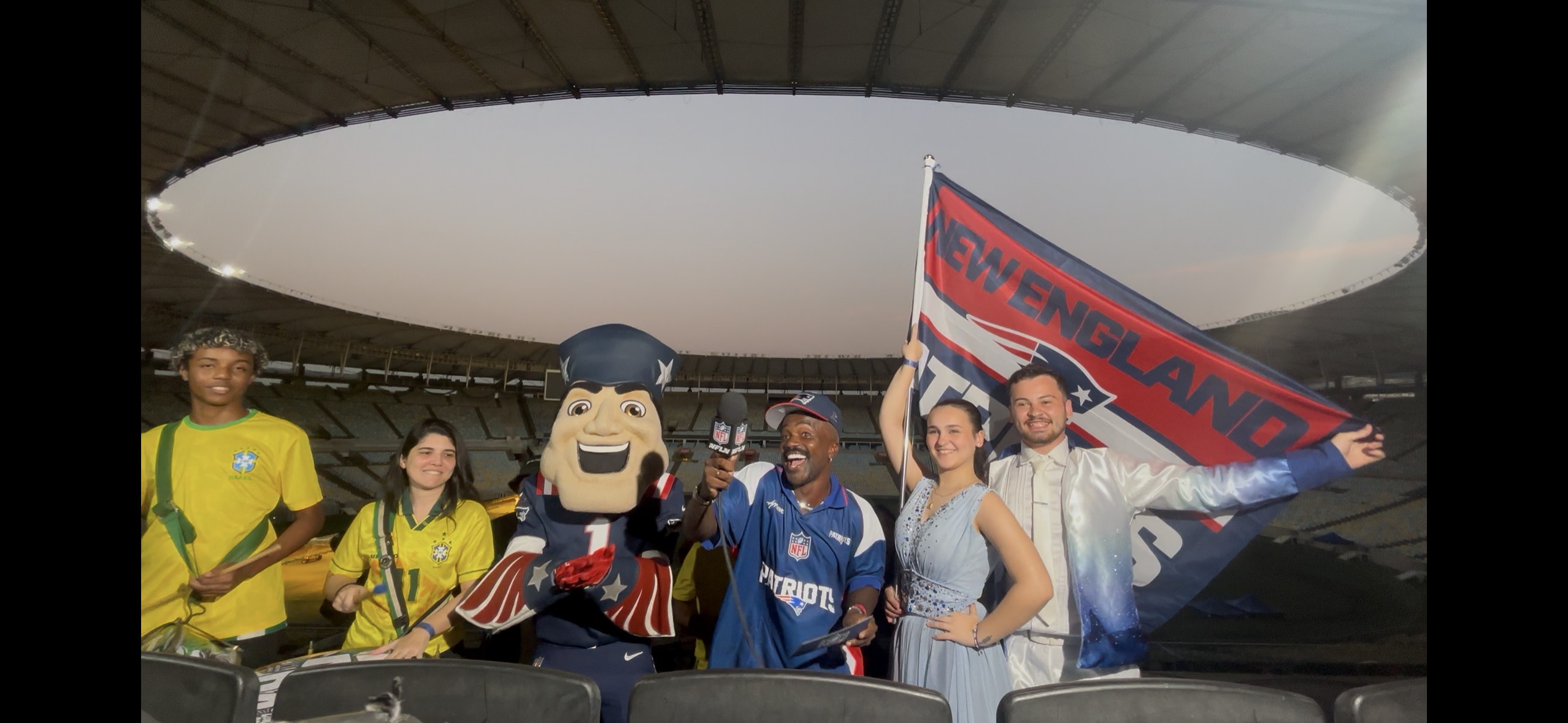 Patriots selecionam Demetrious Crownovers na escolha 178 do Draft diretamente do Maracanã