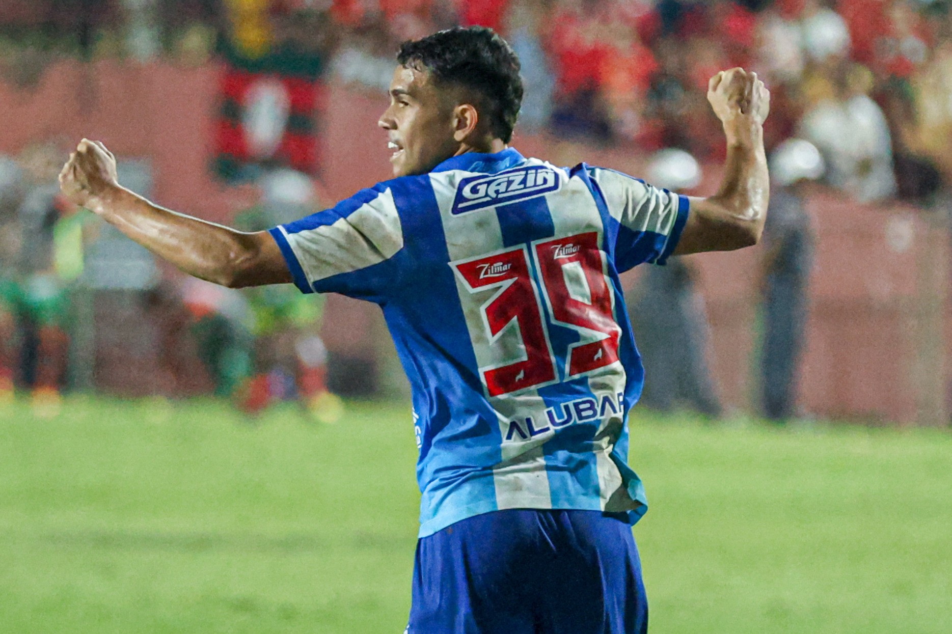 Reviravolta! Flamengo faz nova proposta e se aproxima de acerto com Pedro Henrique, do Paysandu