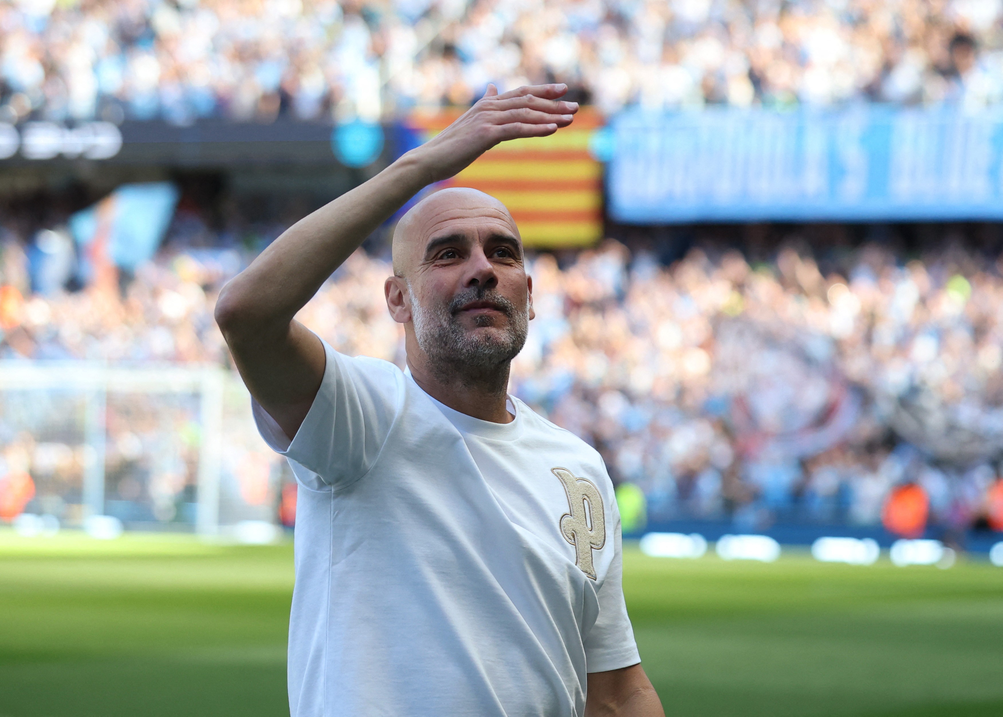 Guardiola comenta acusações da Premier League ao Manchester City: "Vamos superar juntos"