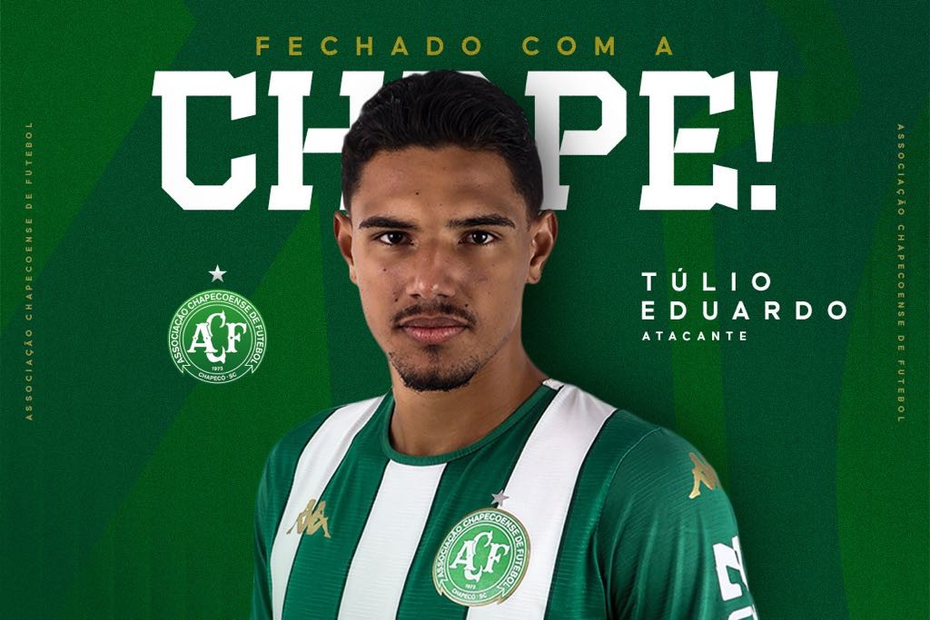 Chapecoense anuncia atacante da Série D após 'barca' de saídas