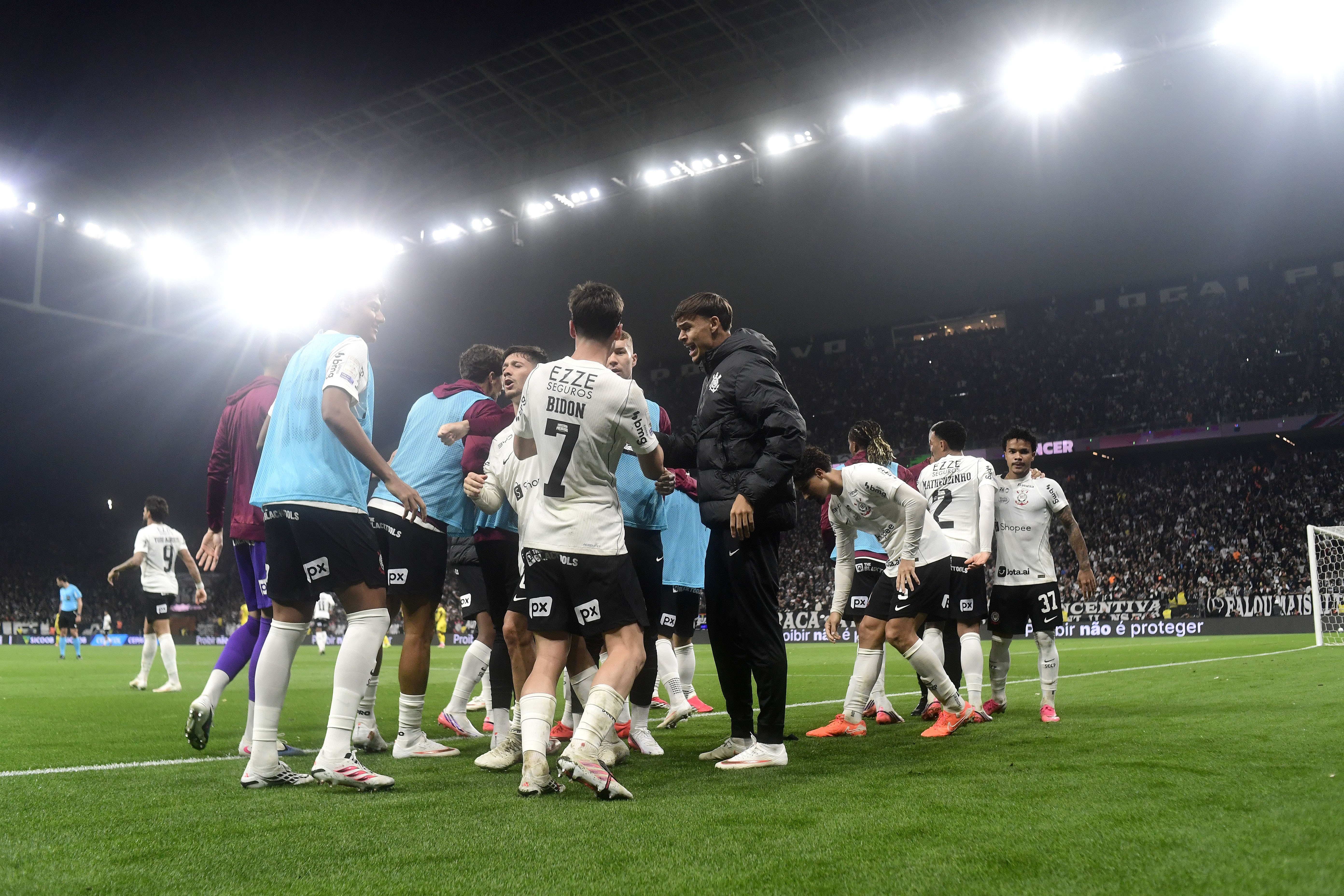 Corinthians 2 x 0 Mirassol tem o maior público da 33ª rodada do Brasileiro; veja a lista
