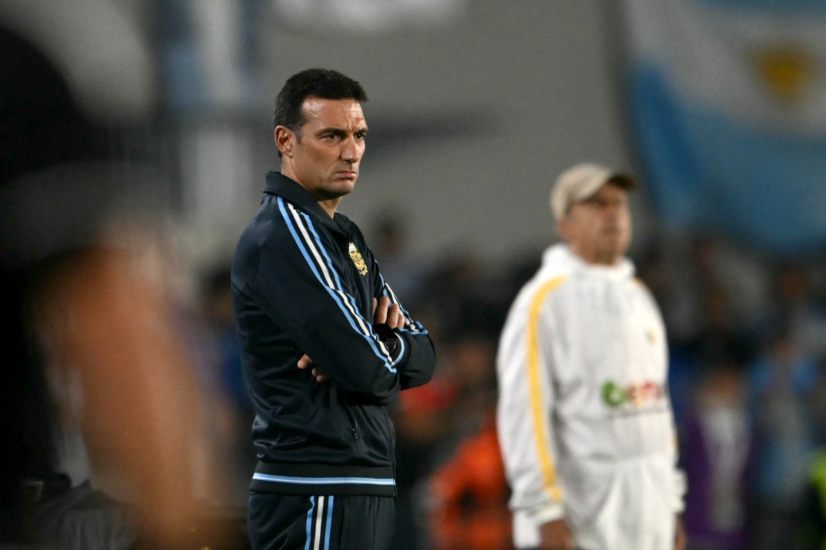 Scaloni explica emoção em despedida de Messi: "Foi um sonho ser treinador do maior jogador da história"