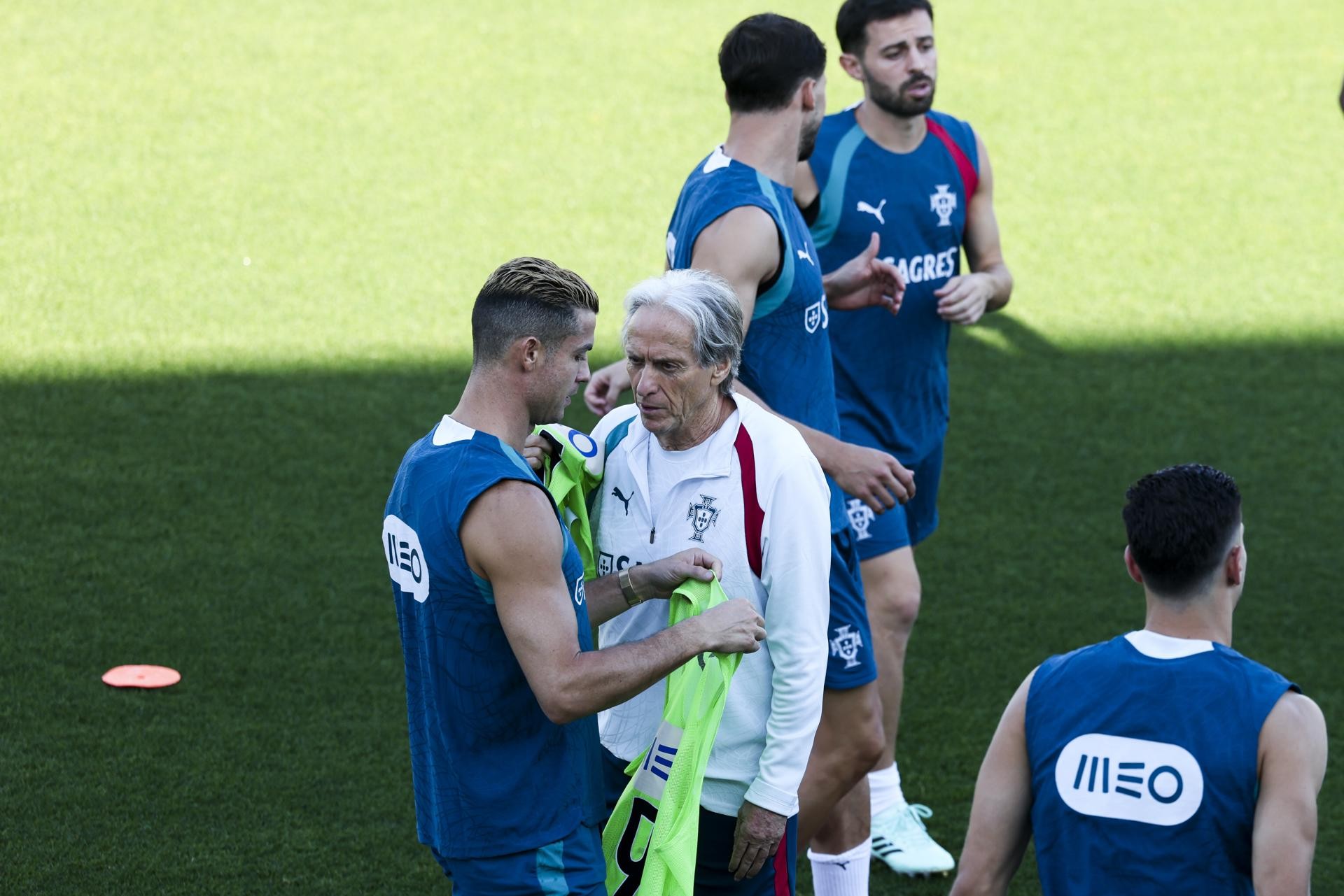 Jorge Jesus nega problema com Cristiano Ronaldo em Portugal: "Regras são iguais para todos"