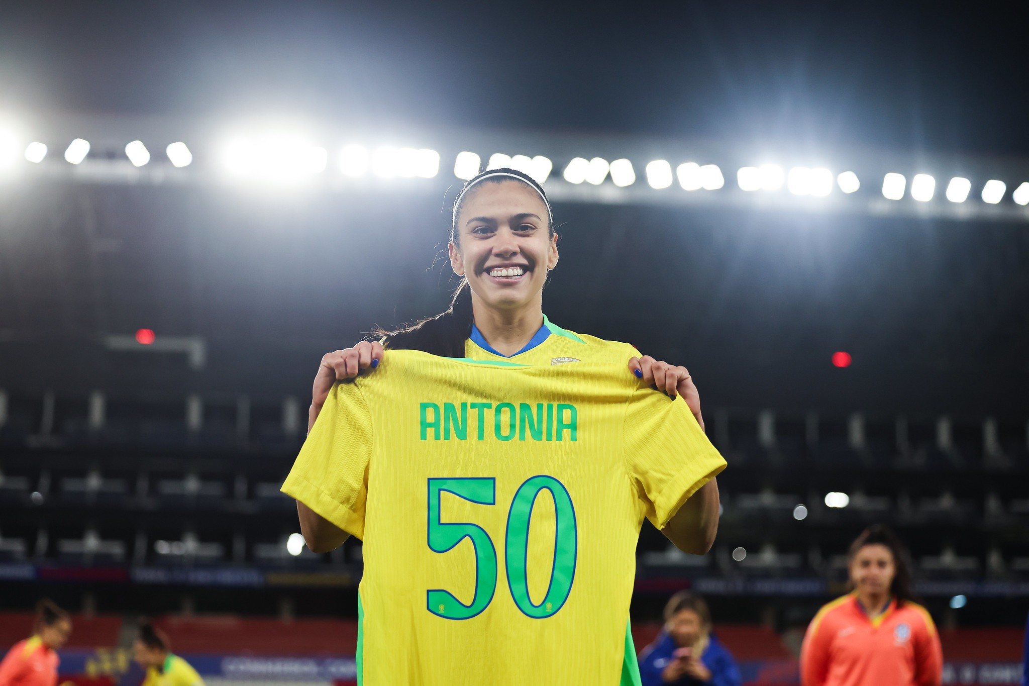 Antonia mira Copa do Mundo e celebra chegada ao Palmeiras: "Não foi à toa"
