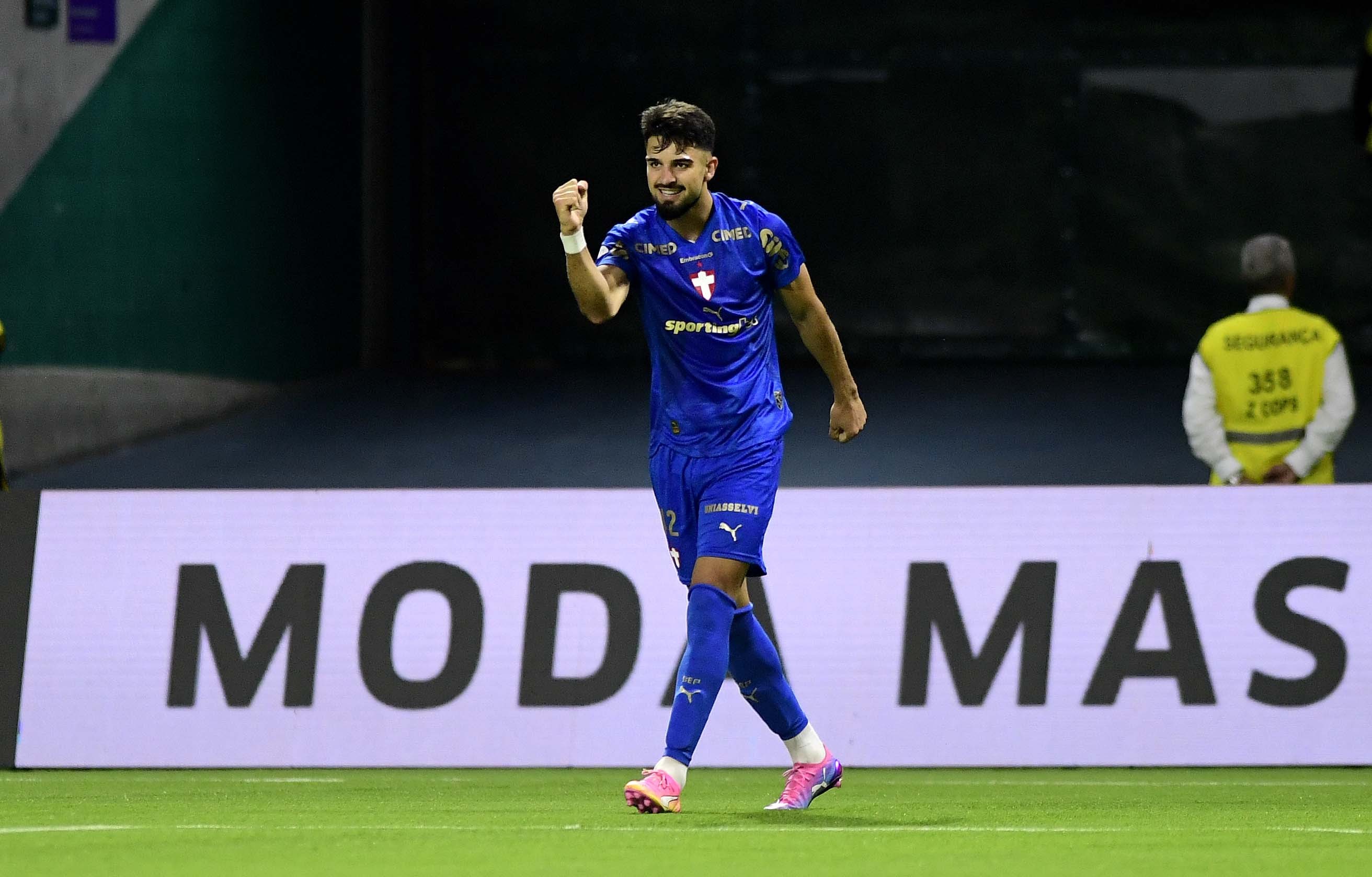 Artilheiro, Flaco López elogia jogo inteligente do Palmeiras e celebra vantagem sobre o Santos
