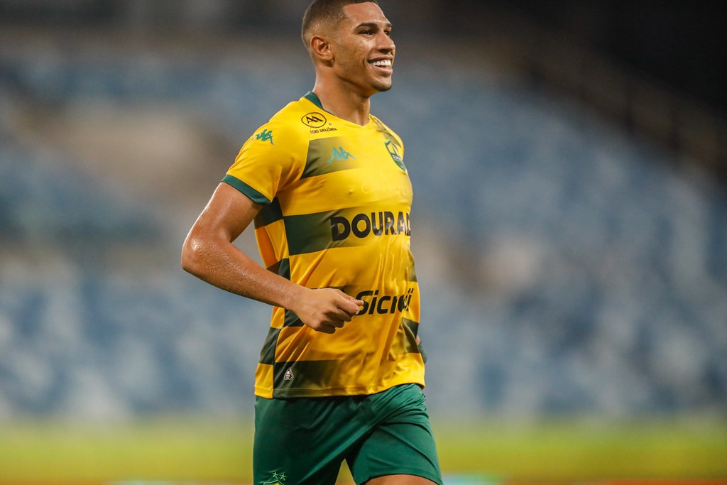 Lateral do Cuiabá, Lorenzo é convocado para a seleção brasileira sub-20