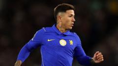 Man City abre negociações com Chelsea sobre transferência de Fernandez