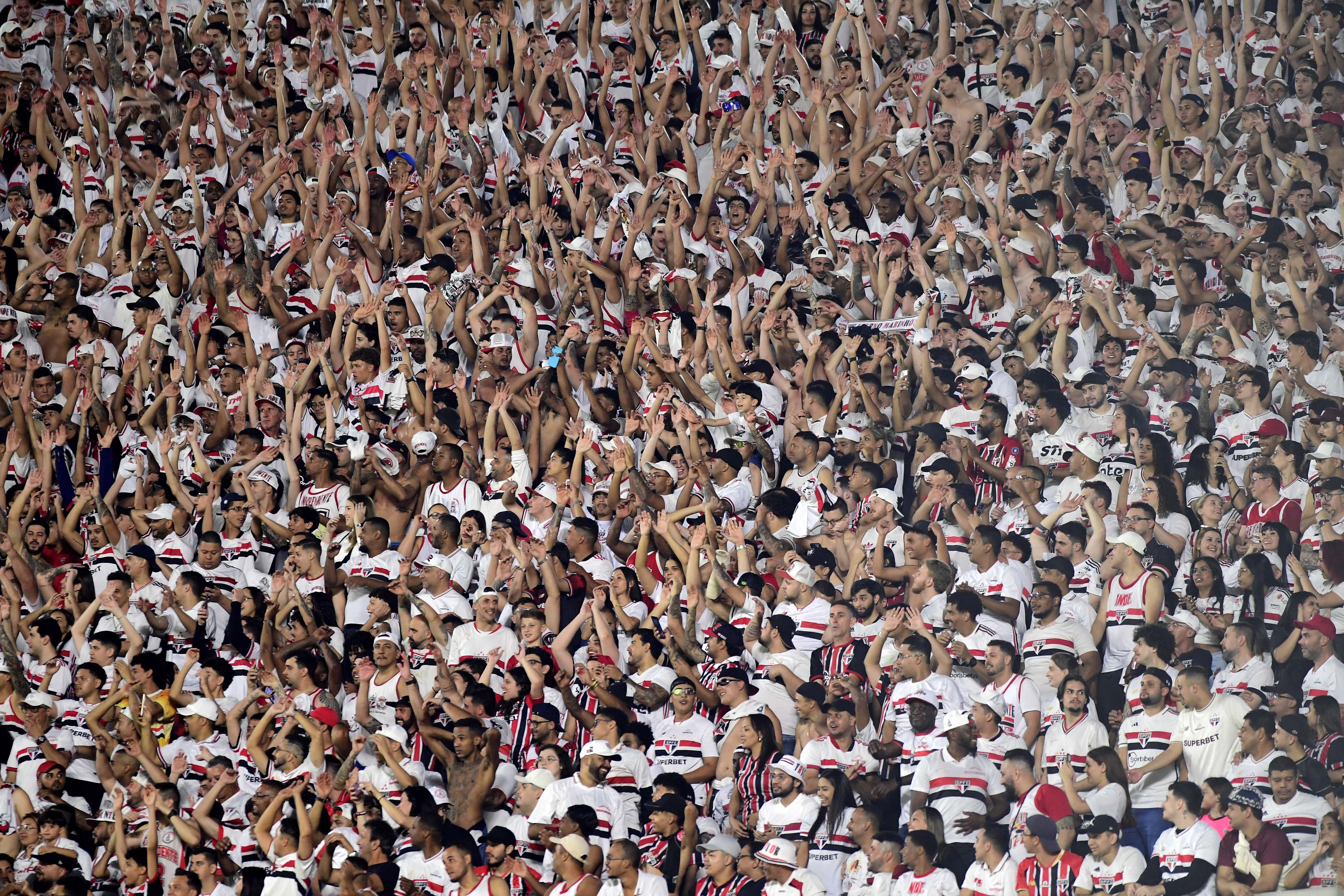 Palpites e dicas para São Paulo x Bragantino pelo Brasileirão